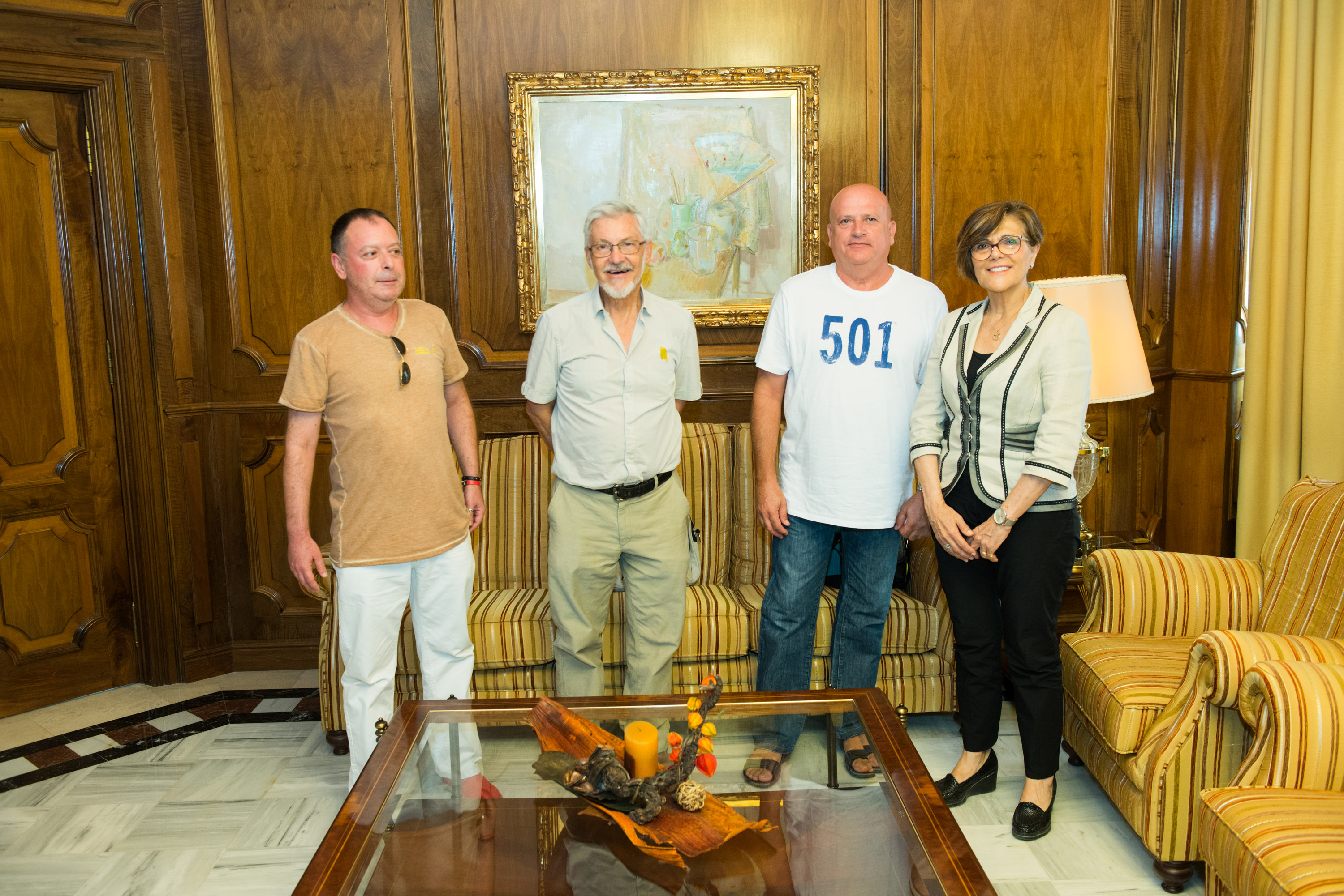 La presidenta de la Asamblea, Rosa Peñalver, ha recibido a miembros de Relaciones Institucionales de Amnistía Internacional Murcia